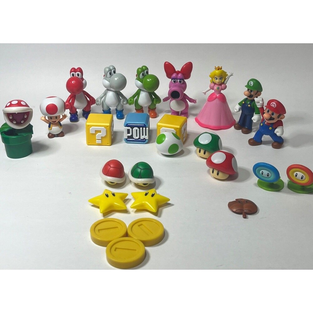 Jakks Pacific Nintendo Super Mario Bros Loose Figures Lot of 25 pieces